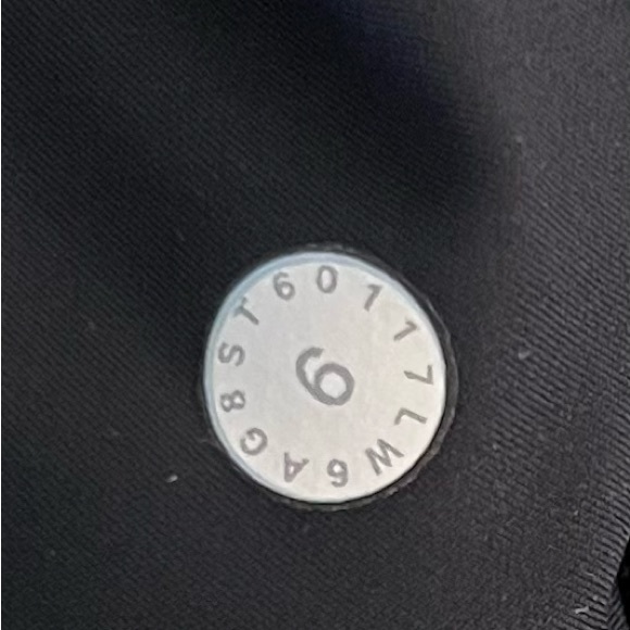 Fast and Free High-Rise Crop 19" - Picture 3 of 3